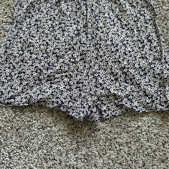 Floral romper - Picture 5 of 6